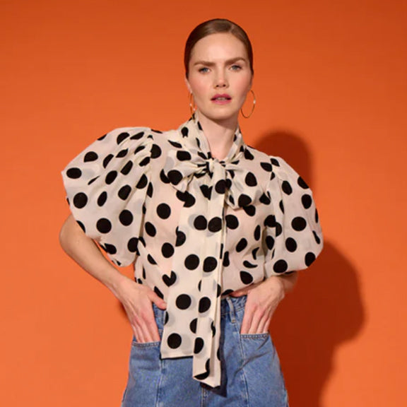 Bobby Topp  - By Hunkön