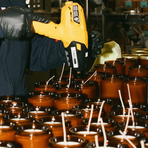 Ojai Lavendel Candle Standar - By P.F. Candle Co.