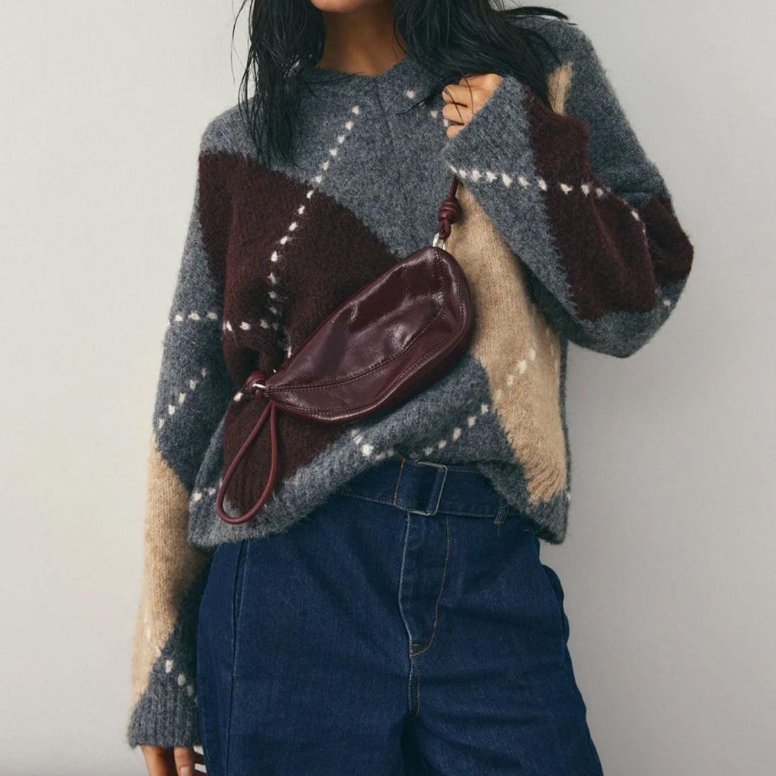 Genser Strikk Lai Grey Melange - By Noella med voluminøse ermer, løs passform og klassisk argyle-design i mykt strikket stoff