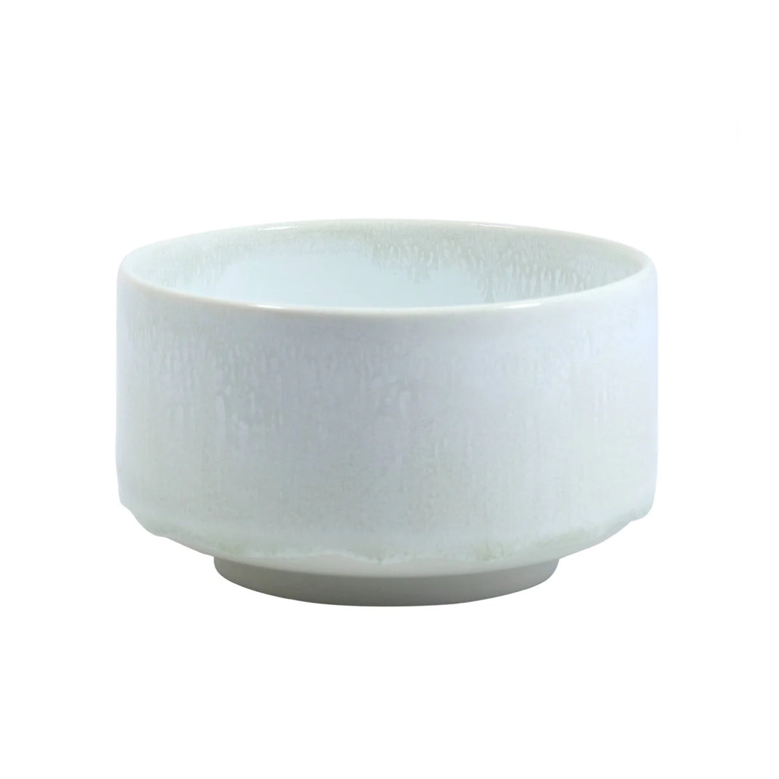 Munch Bowl Sea Foam - By Studio Arhoj keramikkbolle i lys sjøgrønn farge med bred, flat fot for god stabilitet