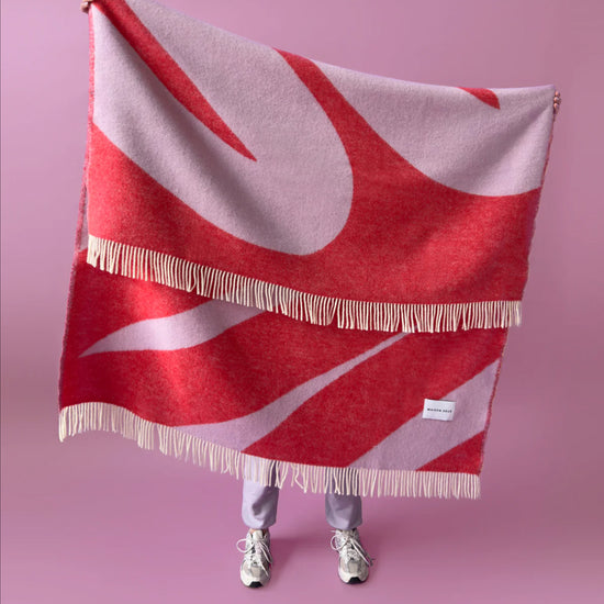 Ullpledd Swirl Rosa/Rød - By Maison Deux