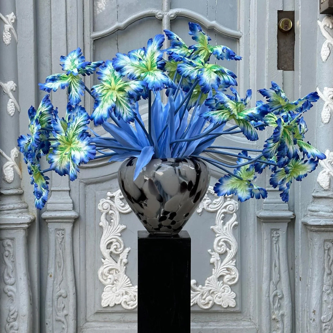 Blomst Tulip Dusty Blue - By Reevein Studio
