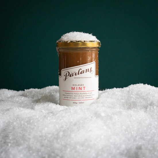 Glass med Mint/Karamell Saus - By Pärlans Stockholm