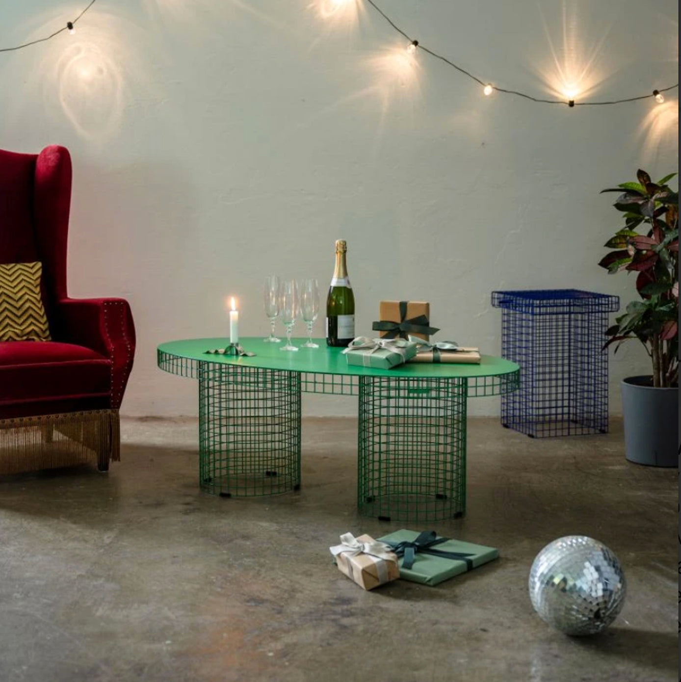 Oval Coffee Table Ultra Marine - By Kalager