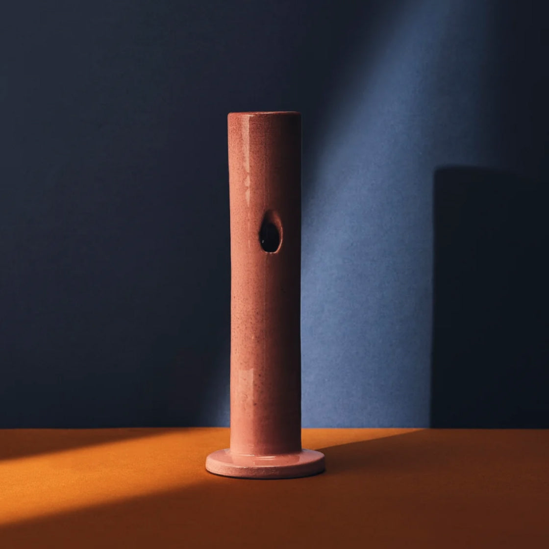 Vase Tube Florist Lakserosa - By Reveein Studios